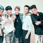 <b>와이지</b>의 미래는 <b>팬덤</b>제일쎈 젝스키스에 달려있음 무조건 재계약 우대해줘야됨