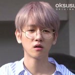 [백현] 백현이 책자에 <b>동상</b> 사진 있어서 <b>동상</b>에 스탬프가 있는줄...