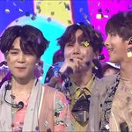 <b>방탄소년단</b> <b>지민</b> 인기가요 패션
