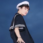 [NCT] 얘들아 nct 마크한테 지금 뒤늦게 빠졌는데 사진 좀 <b>주라</b>ㅜㅠ