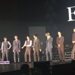 [시우민] 크 시우민 <b>존</b>잘<b>미</b> 뿜뿜