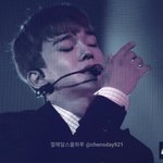 [EXO] 아니 나 이거 으르렁 프리뷴줄 알음