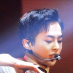 [시우민] 시우민 애기때 찍은 사진 스타일을 어제 홍콩콘에서 <b>재연</b>?