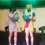 나몰라패밀리 공연중 여장