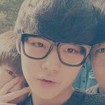 <b>뿔테</b> 안경 쓰먄 이상해?ㅠㅠㅠ