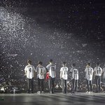 [EXO] 신기한 일이죠 <b>하늘</b>에서 떨어진