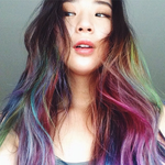 다양한 헤어컬러로 유명한 모델