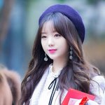 [댓글부탁해] 얘들아 뭐라 보낼까 <b>첫눈</b>에 반했는데
