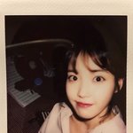 [아이유] <b>몽쉘</b> 폴라로이드 셀카