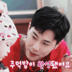 요즘 예능에 나오는 유노윤호 비주얼 <b>GIF</b>