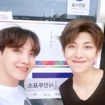 [방탄소년단] 아는사람 프로필 보고 이유없이 심쿵해서 와봤는데