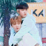 [댓글부탁해] 96즈ㅠㅠ김재환 강다니엘 ㅠㅠ