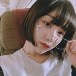 <b>숏</b><b>컷</b>하고싶다 ㅠㅠㅠ