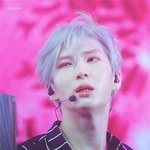 [LEO] <b>레오</b>님 피부가 건강하신듯