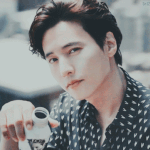 얼굴 광고 찍은 원빈<b>GIF</b>