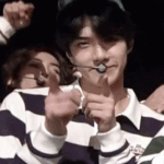[EXO] <b>밍</b>석 까던애 <b>망</b>시티 줌인가붜