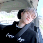 [백현] [16화] #충전이필요해 #대박적점심메뉴 백현 <b>gif</b> 1