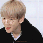 [백현] [16화] #충전이필요해 #대박적점심메뉴 백현 <b>gif</b> 7