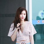 현아 <b>허리</b> 진짜 얇다 ㄷㄷㄷ