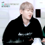 [백현] [17화] 애교를 부르는 스키야키 먹방 백현 <b>gif</b> 1