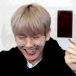 [백현] [17화] 애교를 부르는 스키야키 먹방 백현 <b>gif</b> 6