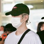 [백현] 백현이 <b>공항</b> 고화질 a