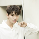 <b>훈훈</b>한 이이경~