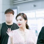 깊게 팔수록 <b>덕후</b> 늘어나는 여돌