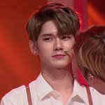 [댓글부탁해] 오늘 1위하고 난리난 <b>옹성우</b> 얼굴 ㅋㅋㅋㅋㅋ