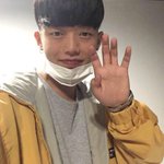 [드루와] 여잔데 <b>이분</b> 닮으면 예쁜거임?