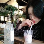 <b>얼</b> <b>평</b> 좀