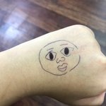얘드라 이거 <b>돈스파이크</b> 닮지 않았니