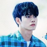 <b>해투</b>떠난 옹성우 공항사진들 떴어