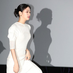 머리부터 <b>발끝</b>까지 너무 이뻤던 김고은