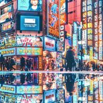 <b>네온</b> 가득한 일본의 밤거리