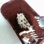 [드루와] ???나 티라미슈샀는데 빵에 커피액이 없어