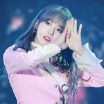 데뷔 후 <b>모발</b> 혹사시킨 아이돌