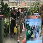 크리스탈 <b>버버리</b> 행사에서 몸매+미모 쩔었다ㄷㄷ