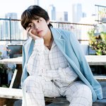 뷔 디스패치랑 사진찍음.<b>jpg</b>