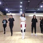 이 옷 뭔지 아는 사람