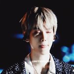 [EXO] 이거 그 <b>유명</b>한 백현이 인형 아니냐