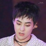 [EXO] 민석이 눈<b>키스</b> 하는 영상 이거 진짜 대박임