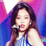 블핑팬들 힘내라.