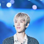 [백현] 180623 <b>롯데</b>패밀리콘서트 백현  고화질  12