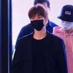 [워너원] 공항에서입는거