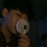 [댓글부탁해] 그냥 이 사람이 <b>밀고</b> 나갔던 멋을 나도 갖고싶다