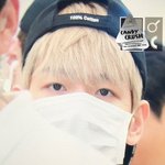 [백현] 백현이 출국 <b>플뷰</b> 1