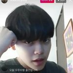 [댓글부탁해] <b>장용준</b> 볼때기 찰쌉떡처럼 잡아당기고싶다
