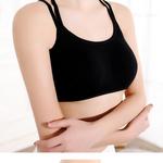 [드루와] 고등학생이 <b>브라렛</b>만 입고다니면 좀 그런가?