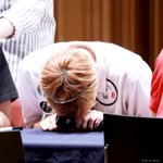 [강다니엘] <b>코</b>룽이가 아닌 것을 찾아보세오☺